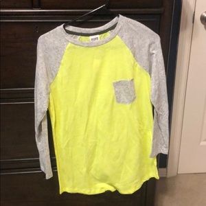 Women’s PINK Raglan Top Size Small
